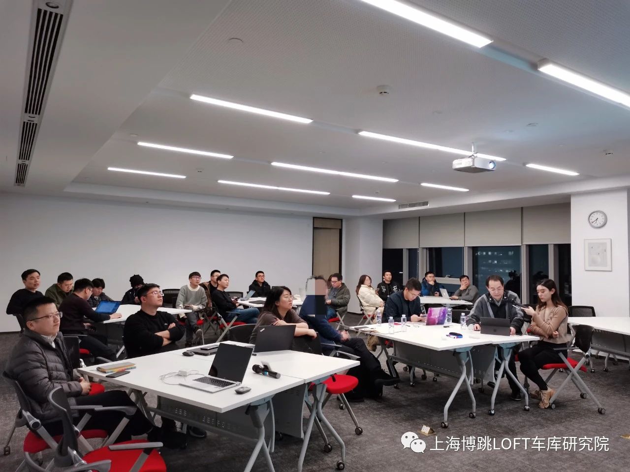 玉林杭州LOFT车库专题会